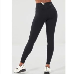 Trinity high-waisted pocket fabletics leggings